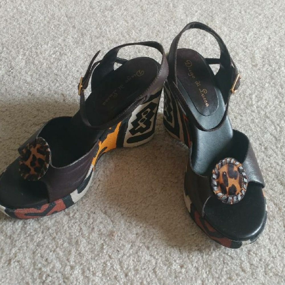 Tribal platform sandals
